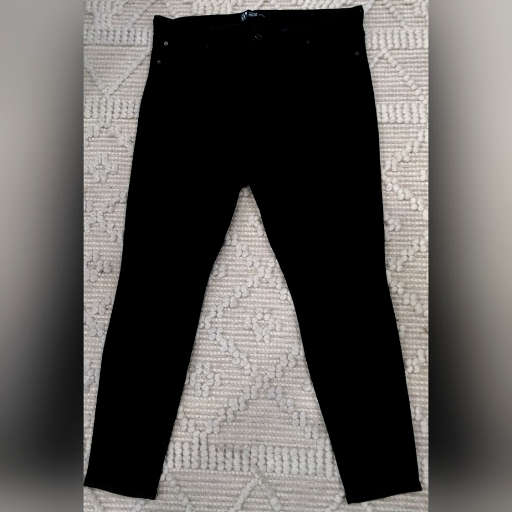 EC Gap High Rise Universal Jegging
